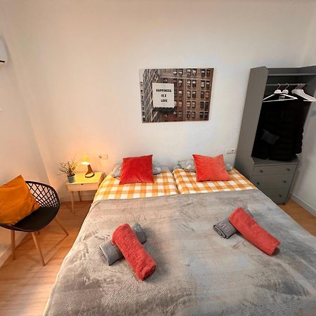 Centro Historico Malaga Especial Grupos 4 Apartment Екстериор снимка